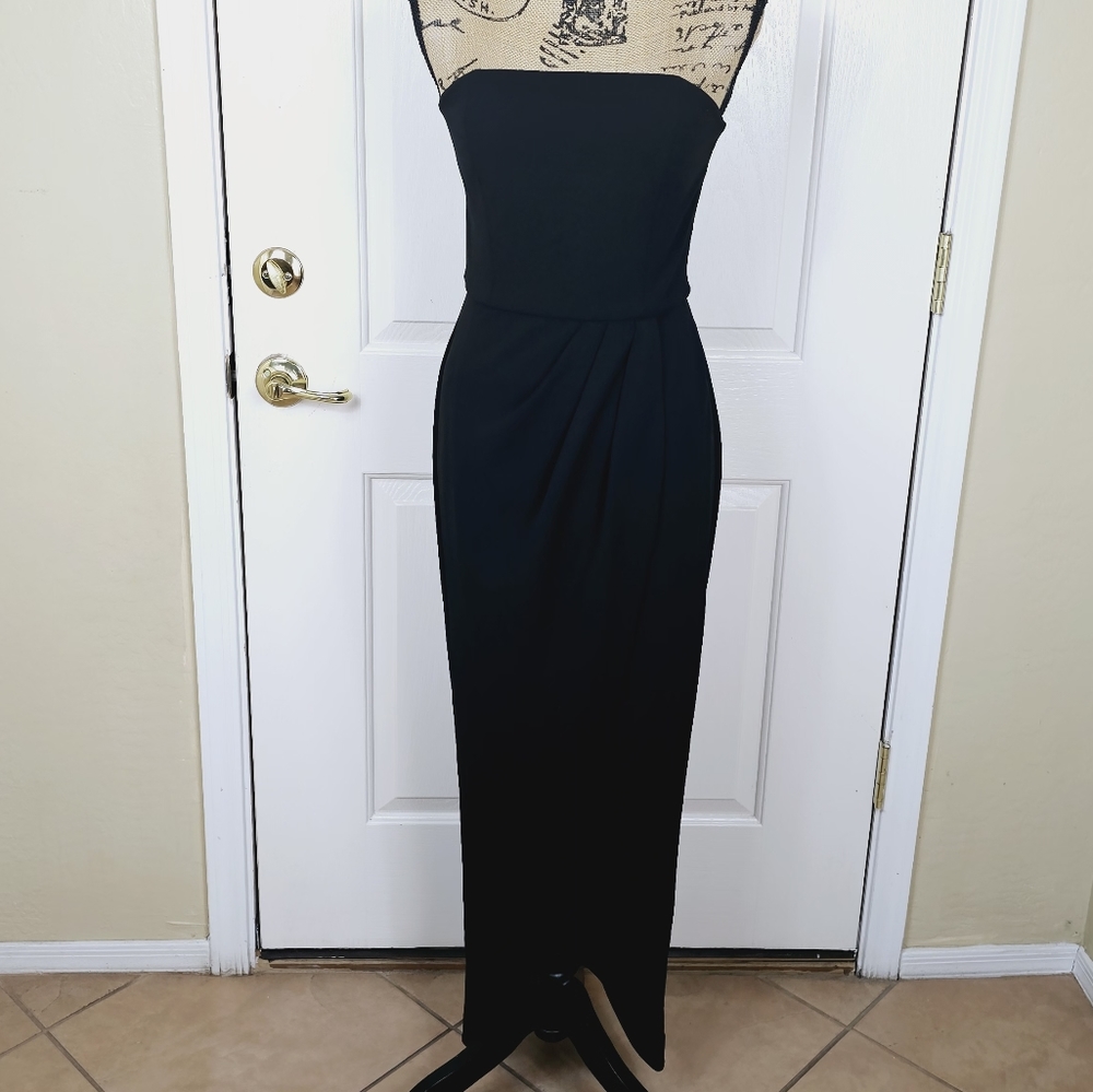 Wayf The Angelique Strapless Tulip Gown